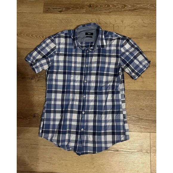 Hugo Boss Mens Blue Checkered Mens Short Sleeve Button Up Size Medium - Picture 1 of 3